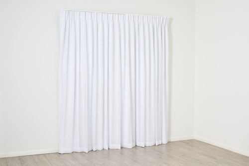 Roma Curtain